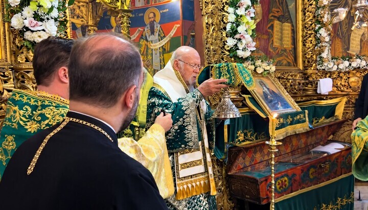 პატრიარქმა ბართლომეოსმა ბულგარეთში ლიტურგიაზე დუმენკო მოიხსენია