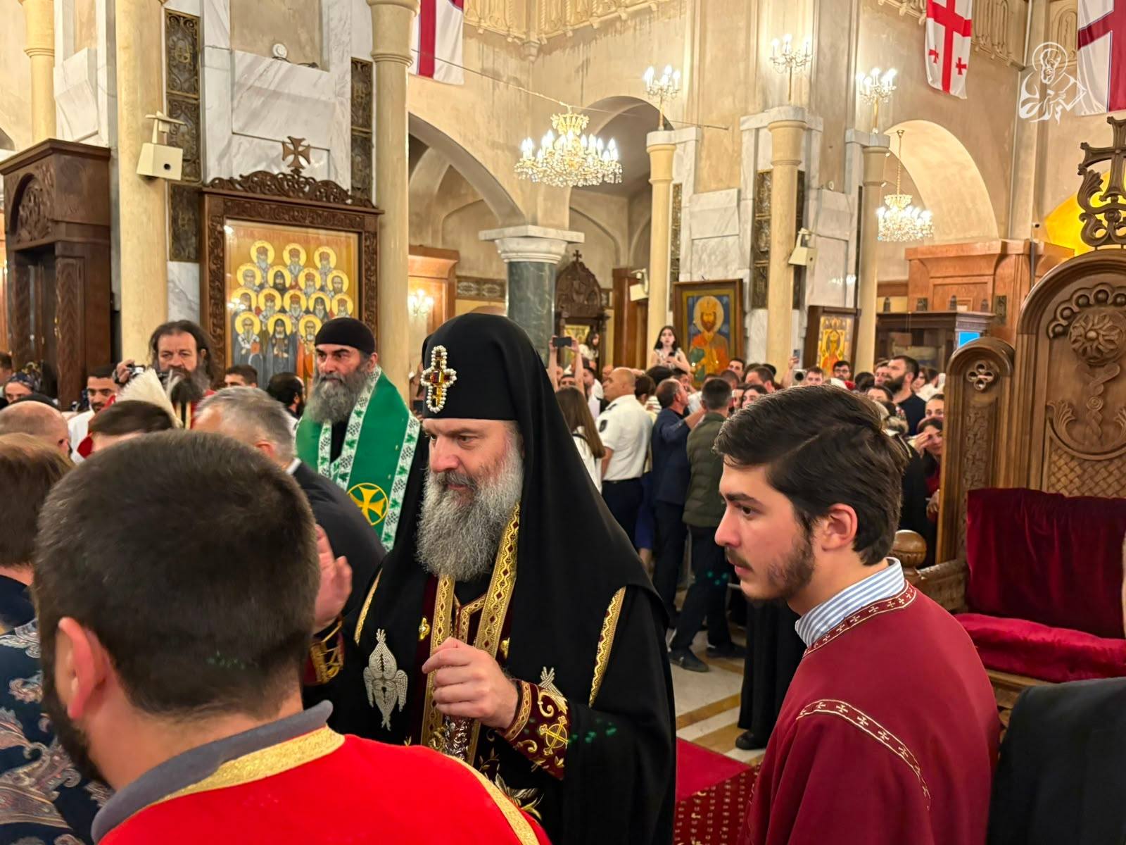 პატრიარქი: „თუ ადამიანი ინათლება რწმენითა და სინანულით, ნათლობის შემდეგ გრძნობს ენით გამოუთქმელ არამიწიერ ნეტარებას“ - სურათი 1