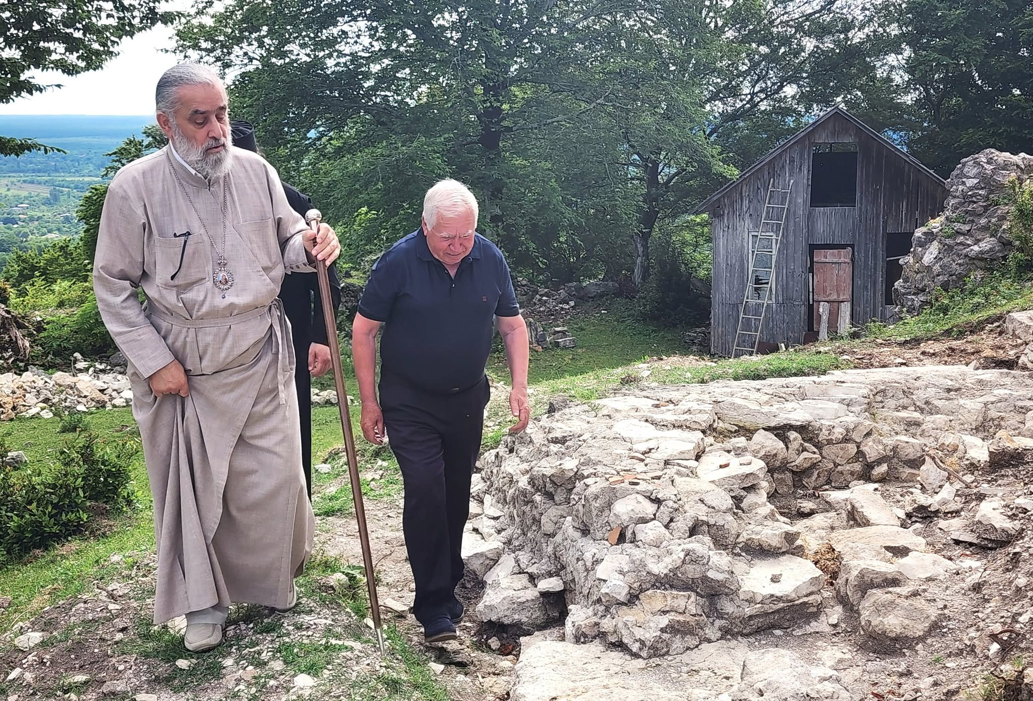 სოფელ პირველ მაისში მდებარე ისტორიული ტაძრის, „აია სოფიას“ აღდგენის პროცესი მიმდინარეობს - სურათი 2
