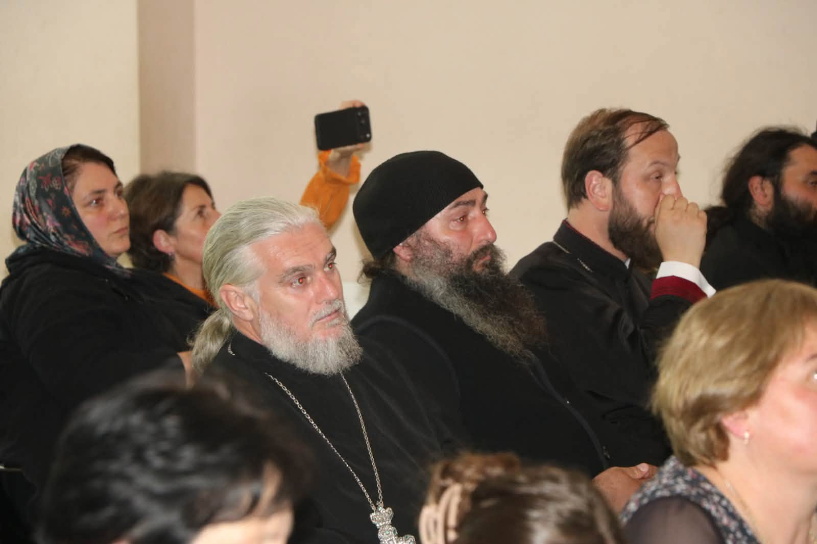 ყაზბეგში უწმინდესისა და უნეტარესის, ილია II-ის ხსოვნისადმი მიძღვნილი საღამო გაიმართა - სურათი 1