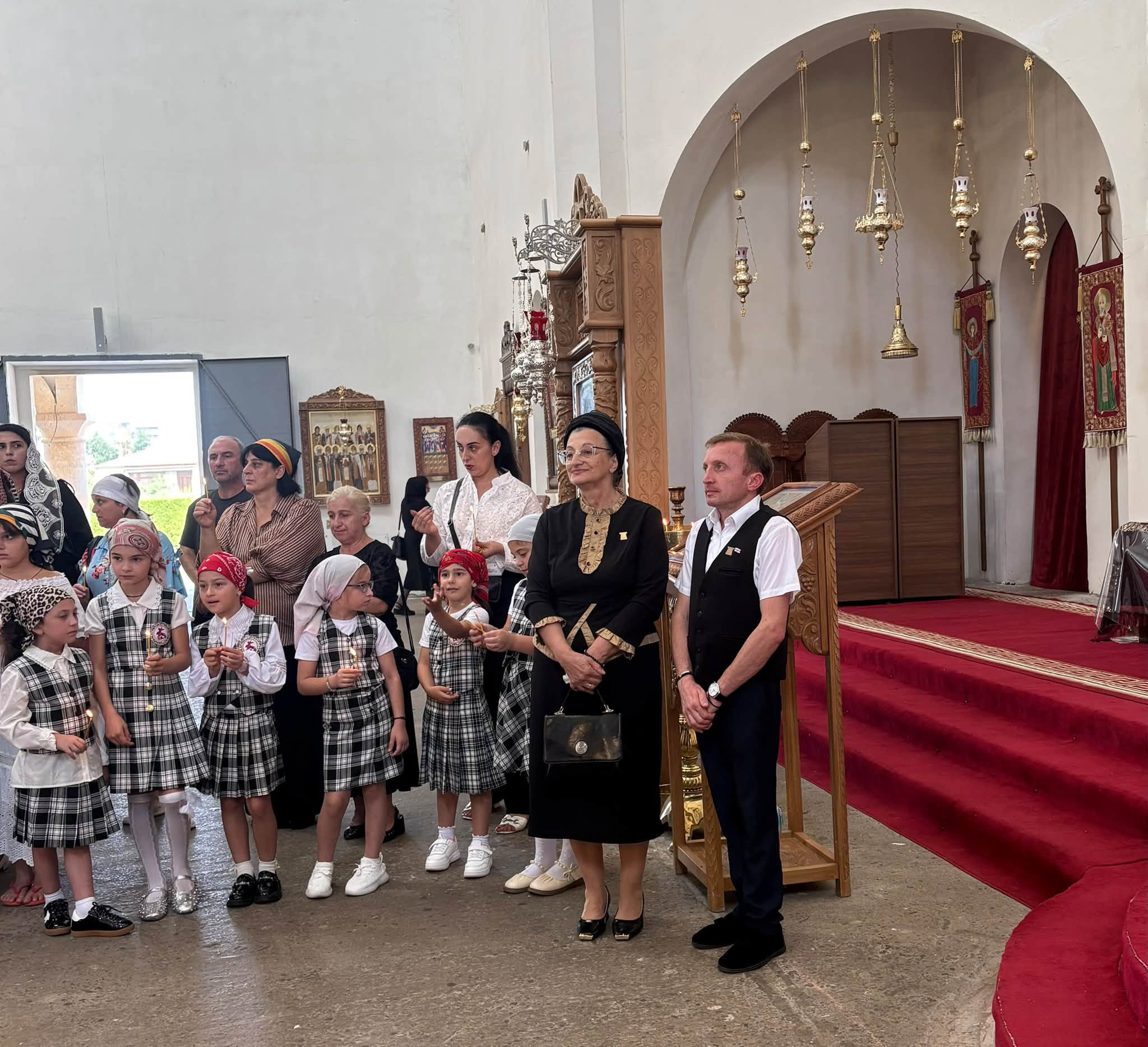 ზუგდიდის საკათედრო ტაძარში სავედრებელი პარაკლისი აღევლინა - სურათი 1